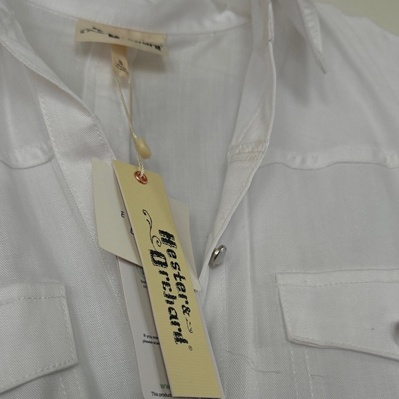 Women's White Oversized Button-Down Shirt - Picture 5 of 8